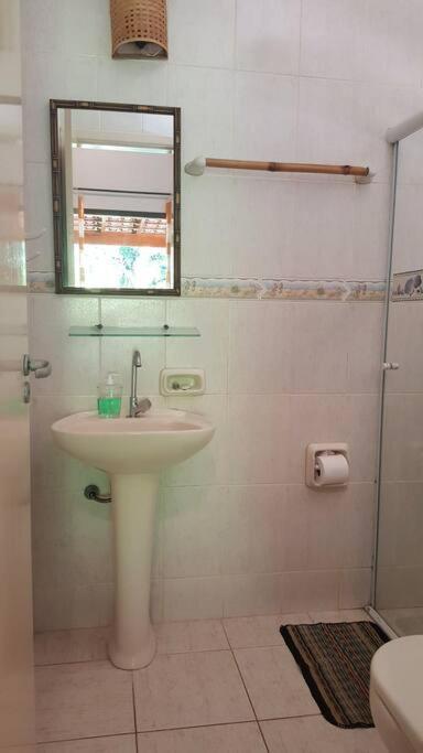 Villa Itamambuca A Beira Mar Com Piscina Ubatuba Exterior foto
