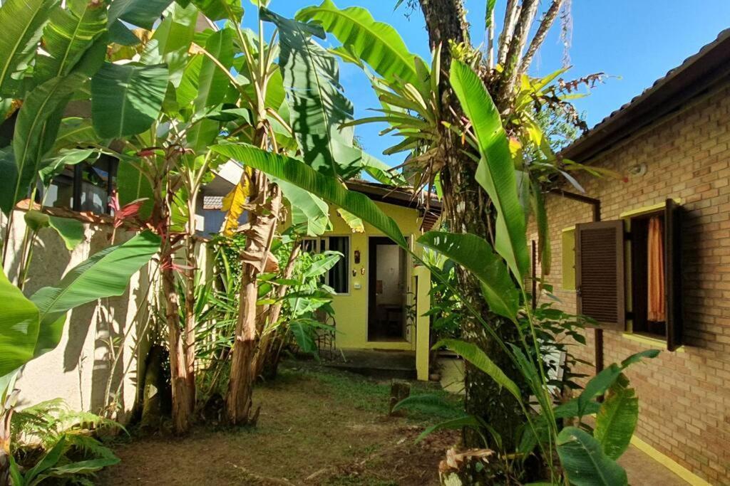 Villa Itamambuca A Beira Mar Com Piscina Ubatuba Exterior foto